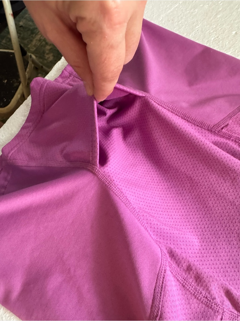 Brooks Razor Back Tank Top Women's Medium - Picture 8 of 11